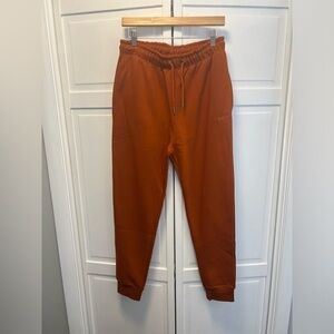 NWT Snipes Small Logo Essential Jogger/Sweatpants Size Men’s Large